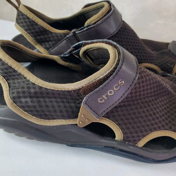 Crocs Swiftwater Brown Closed Toe Deck Strap Sandals Shoes Men\'s Size 11 205289